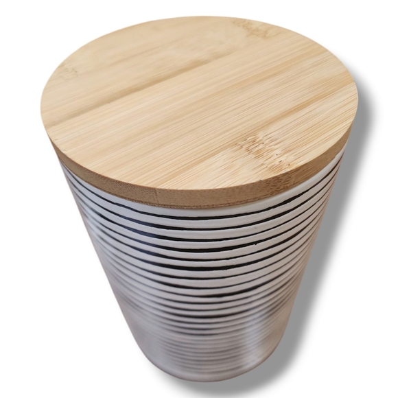 Ceramic Canister - Picture 1 of 8